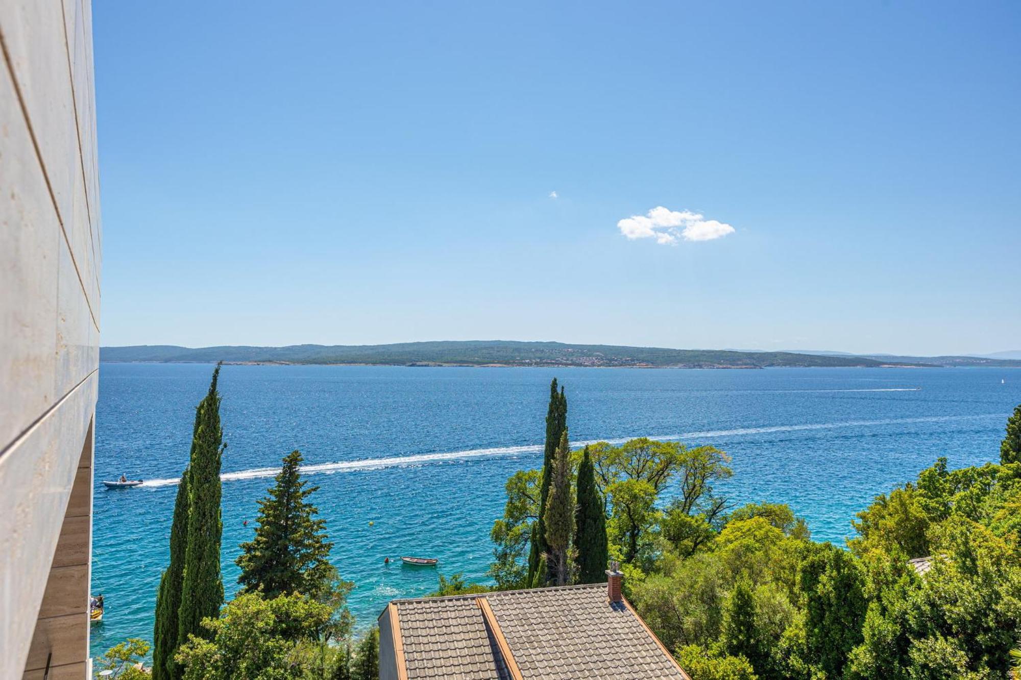 Villa Lana I Crikvenica Exteriör bild
